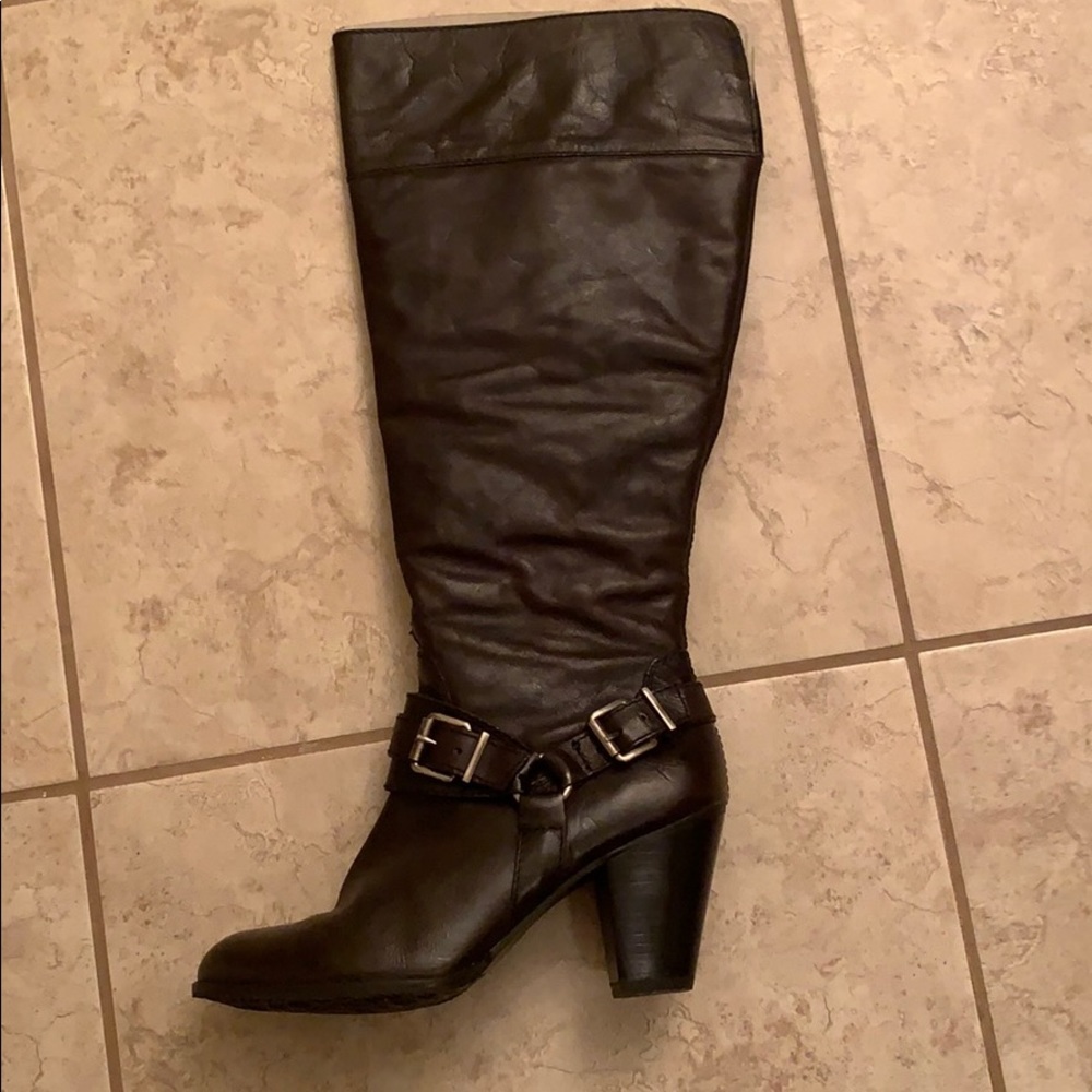 NIB Arturo Chiang Monticello boots